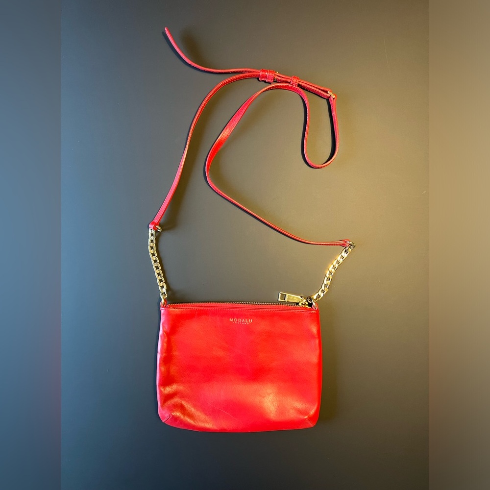 Leather Red Crossbody Bag with Gold Chain and Zip Hardware Detail by Modalu